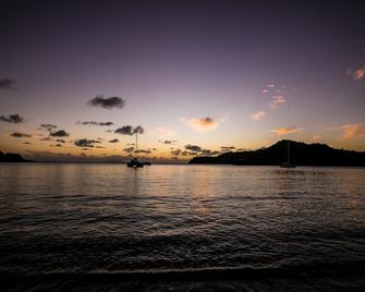 Twinkle, Charming Cottage, Located on Galleon Beach, Part of Moondance Antigua - English Harbour - Beach