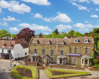 The Stratton House Hotel - Biggleswade