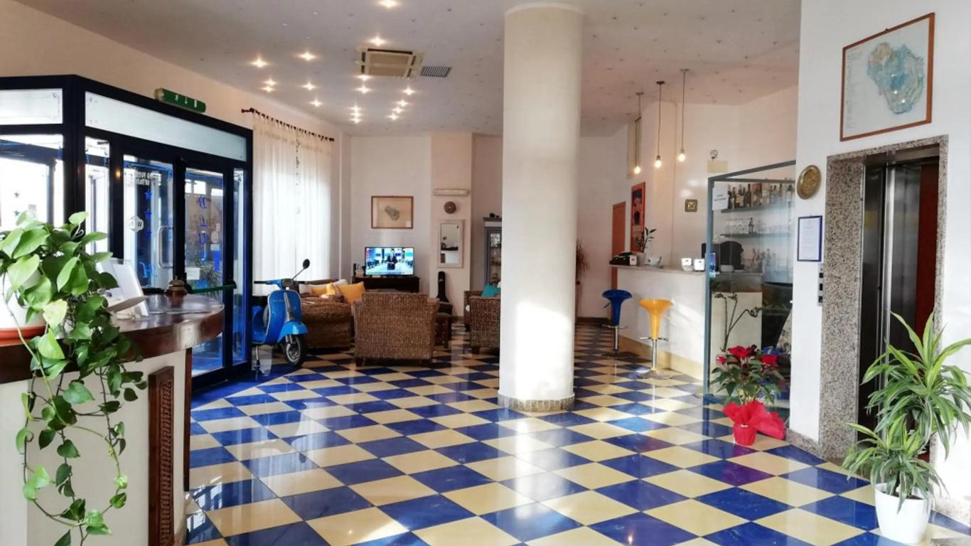 Blue Moon Hotel
