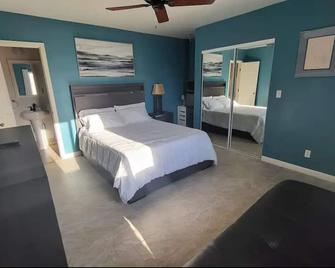 Tranquilo y Comodo. - Compton - Bedroom