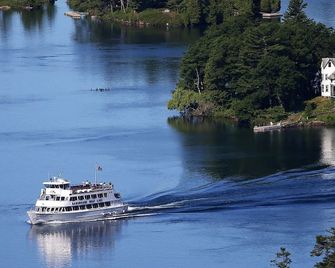 1000 Islands Bed and Breakfast-The Bulloch House - Gananoque - Extérieur