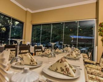 Hill River Hotel - Şile - Restaurang