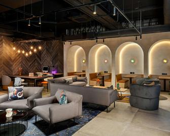 Moxy Belfast City - Belfast - Lounge