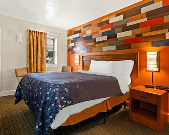 Scottish Inns Collinsville - Martinsville - Collinsville - Schlafzimmer