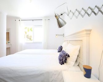 Casas Da Praia, 53 Just A Few Minutes Walk From The Ocean - Vale do Lobo - Bedroom