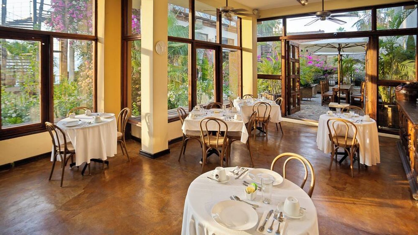 Posada de las Flores La Paz