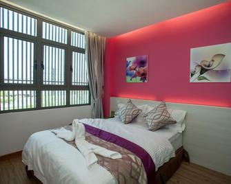 A Plus Boutique Hotel - Sabak Bernam - Bedroom