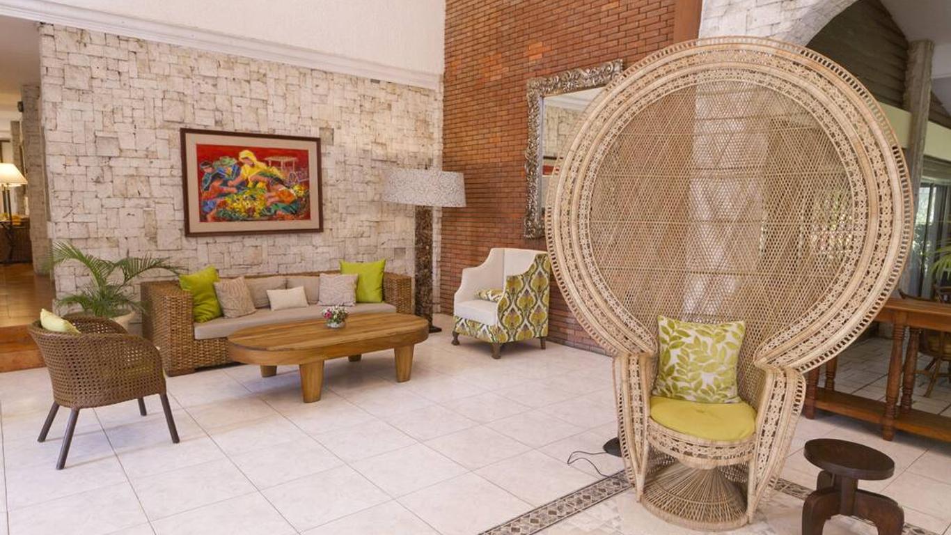 Montebello Villa Hotel