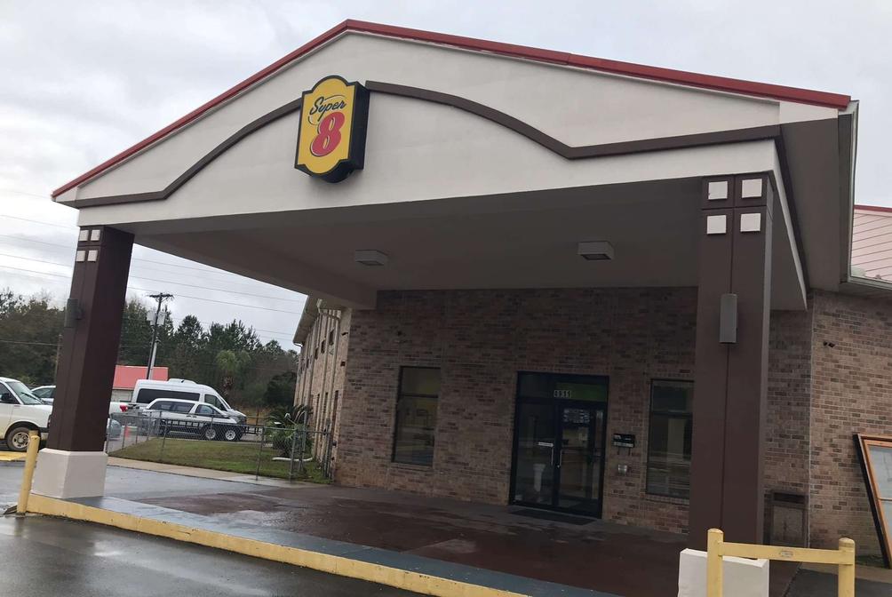 Super 8 By Wyndham Pascagoula 59 7 6 Pascagoula Hotel Deals