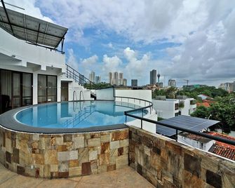 Colombo 7 Horton Residence - Colombo - Pool