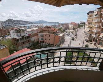 Kanina Hotel&Hostel - Sarandë - Balcony