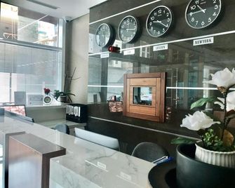 Ginger Luxury Apartments - Manama - Restaurant