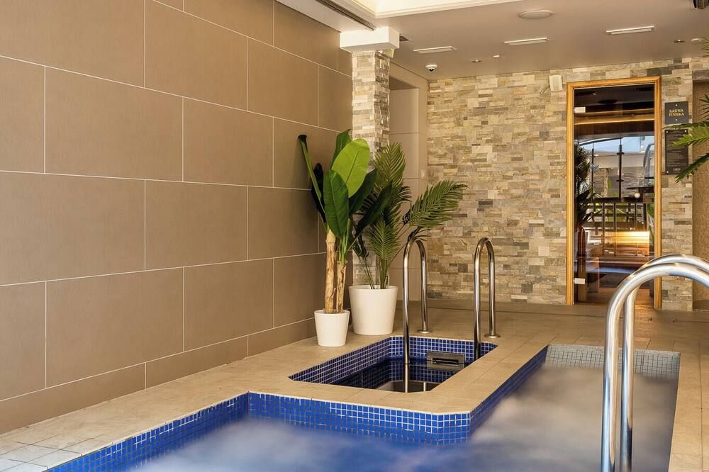 Coco Boutique Hotel & Spa - קארפאץ