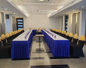 Hotel Copper Folia - Kozhikode - Meeting room