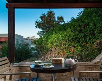 Bh132 - C - Suite Heraklion - 아클라다 - 발코니