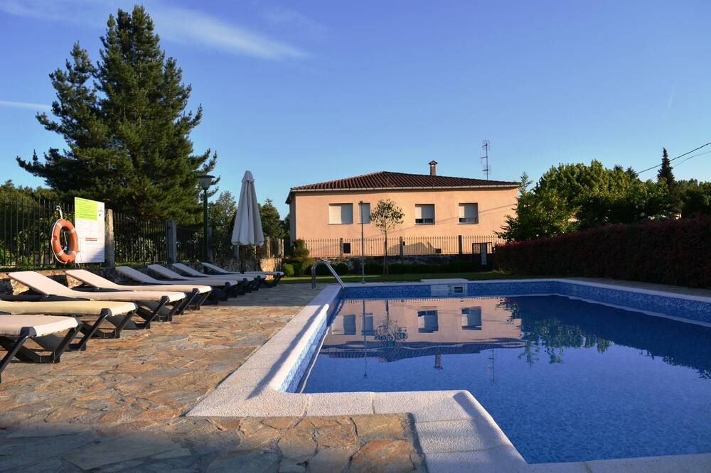 Hotel Casa Reboiro - Monforte de Lemos - Zwembad