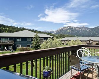 Centrally Located Mountain Modern Condo With Views - Big Sky - Balkón