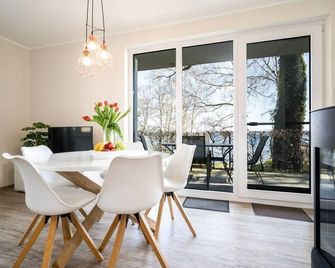 Apartment Strandhaus 1 Eg - Gotthun - Їдальня