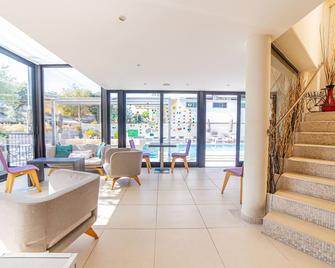 Ferretti Beach Hotel - Rímini - Lobby
