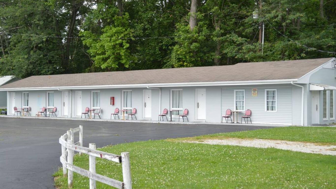 Great Lakes Motel