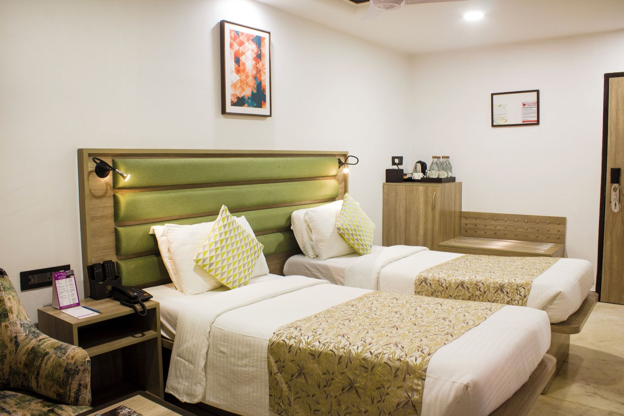 The Emerald Hotel - Mumbai