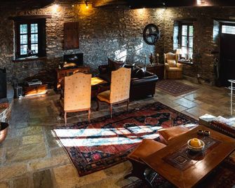 Palio Eleotrivio Guesthouse - Vólos