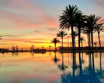 Portemilio Hotel And Resort - Jounieh