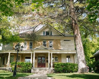 The Riter Mansion - Logan - Edificio