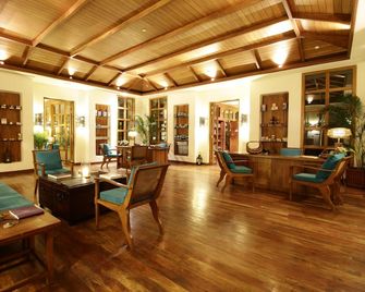 Jaypee Greens Golf and Spa Resort - Noida - Wohnzimmer