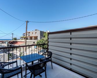 Ventus Luxury Suites - Sfakia - Balkon