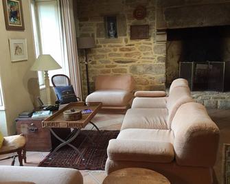 Farmhouse Heated Pool Sleeps 11 5 Bedrooms - Berric - Sala de estar