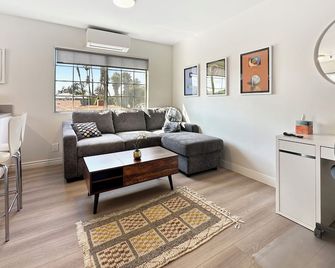 Digital Nomads Haven Fast Wi-fi And Comfortable - Los Ángeles - Sala de estar