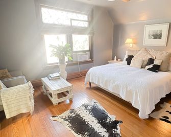 Off Broadway B & B - Denver - Schlafzimmer