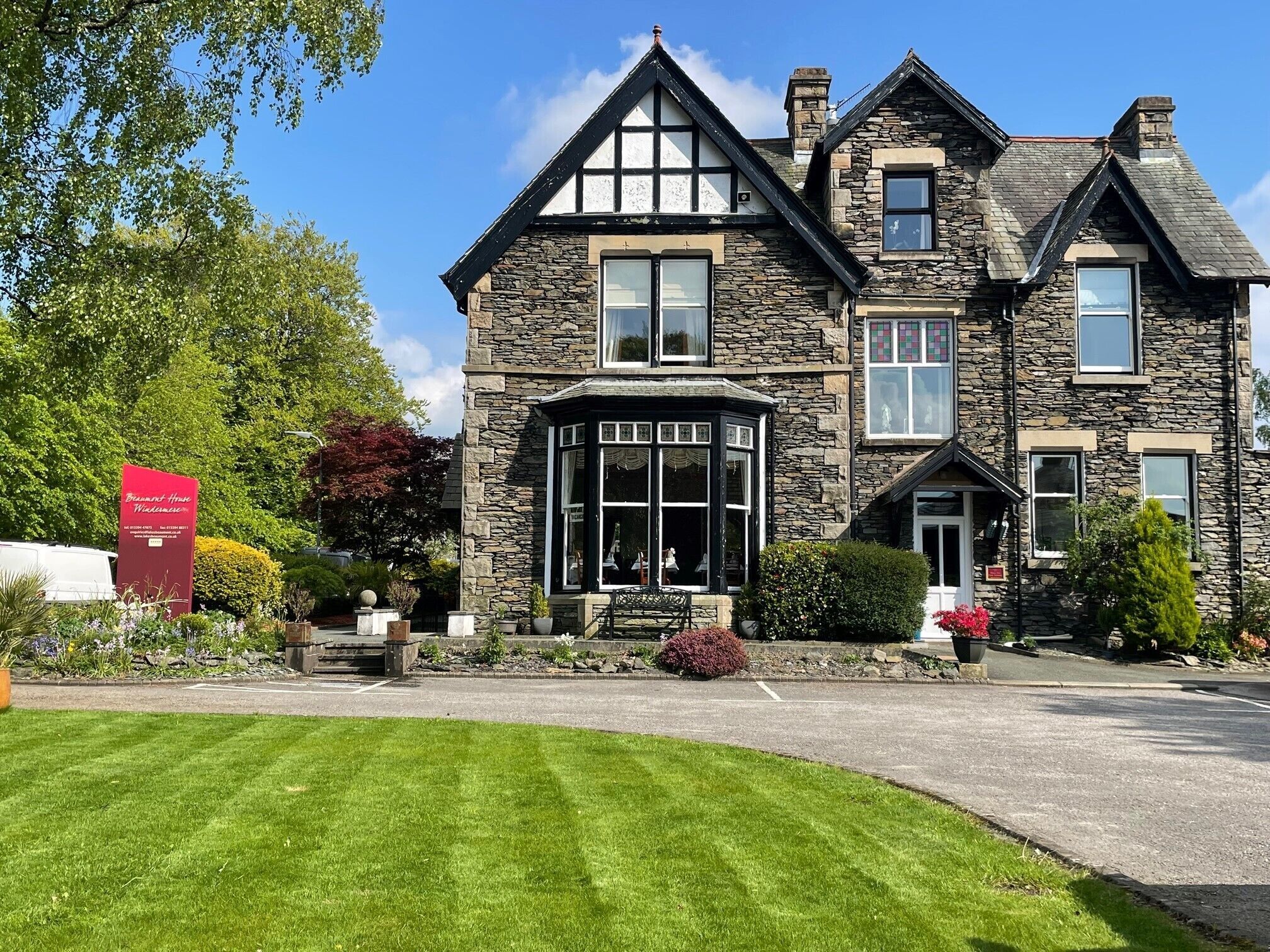 Beaumont House with FREE off-site Health Club - Adults Only - Windermere - Byggnad