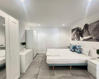 Casona Low Cost Fan Lujo - Palma de Mallorca - Bedroom
