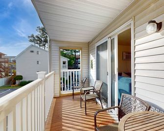 Pine Needle 109B2 - Ocean City - Balcony