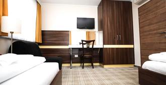 Primus Hotel & Apartments - Viyana - Yatak Odası
