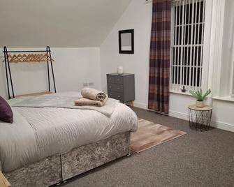 3 bed Cozy Antrim Apartment with Great Views - Antrim - Bedroom