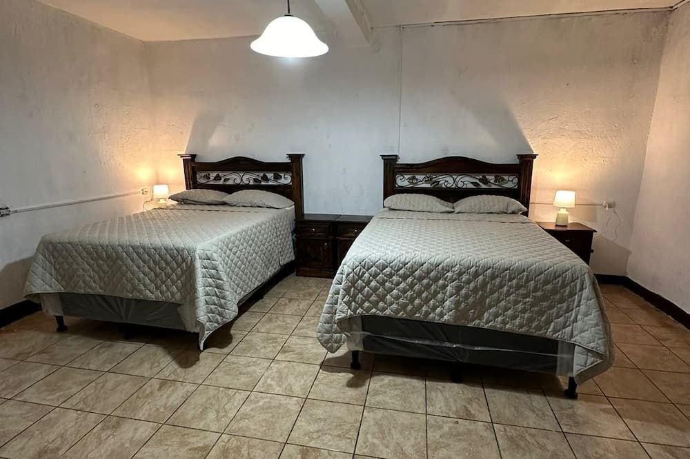 نيزان هوتل - أنتيغوا غواتيمالا - غرفة نوم