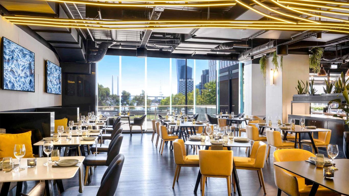 Peppers Docklands Melbourne