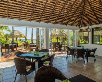 Club Raro Resort - Раротонга - Ресторан