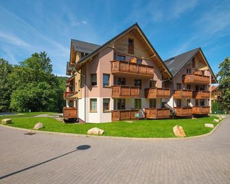Rentplanet - Apartamenty Nadrzeczna - Karpacz - Bygning