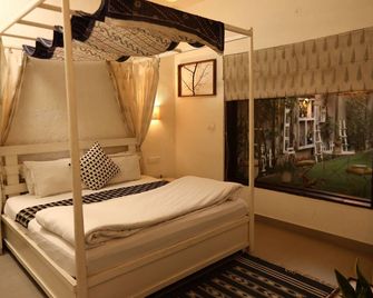 The Bougainvillea Bed & Breakfast - Amritsar - Bedroom