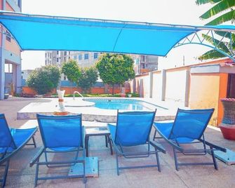 Vist Apartments Ghana - Accra - Patio