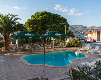 Villa Katarina - Trogir - Piscine
