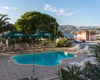Villa Katarina - Trogir - Pool