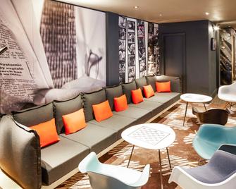 ibis London Heathrow Airport - Hayes - Lounge