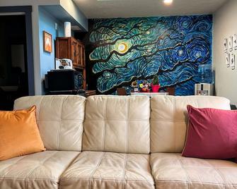 ذا ستاري نايت إن - سياسيدي (أورغون) - غرفة معيشة