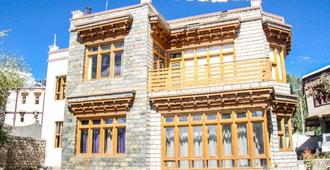 Tih Hotel Lumbini - Leh - Leh - Building