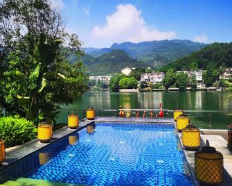 Sky & Sea Resort - Chongqing - Pool